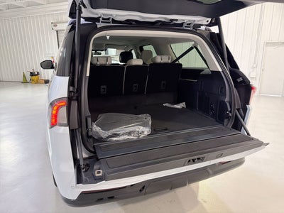 2026 Lincoln Navigator L Premiere