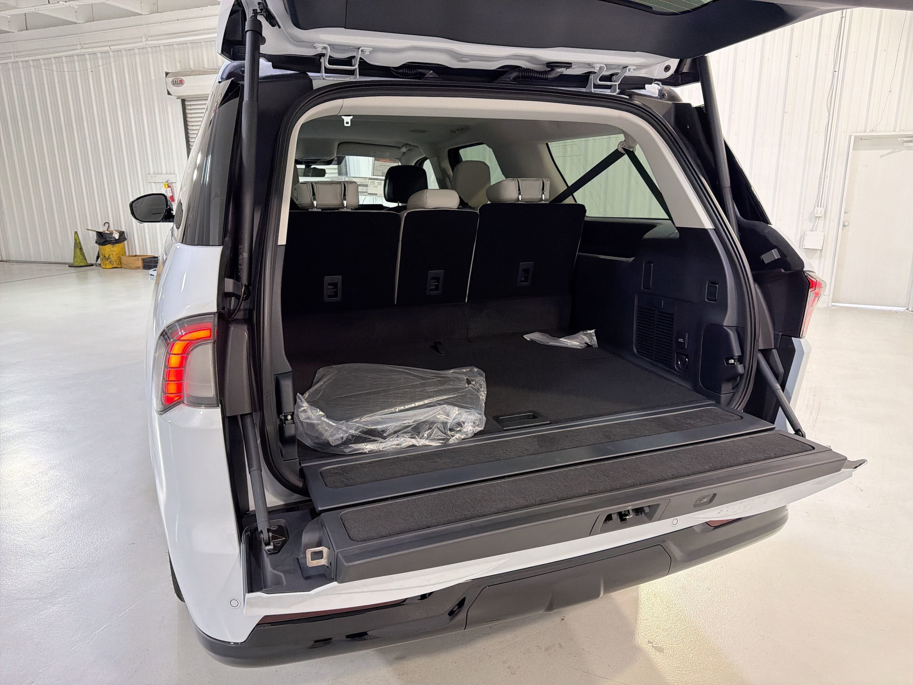 2026 Lincoln Navigator L Premiere