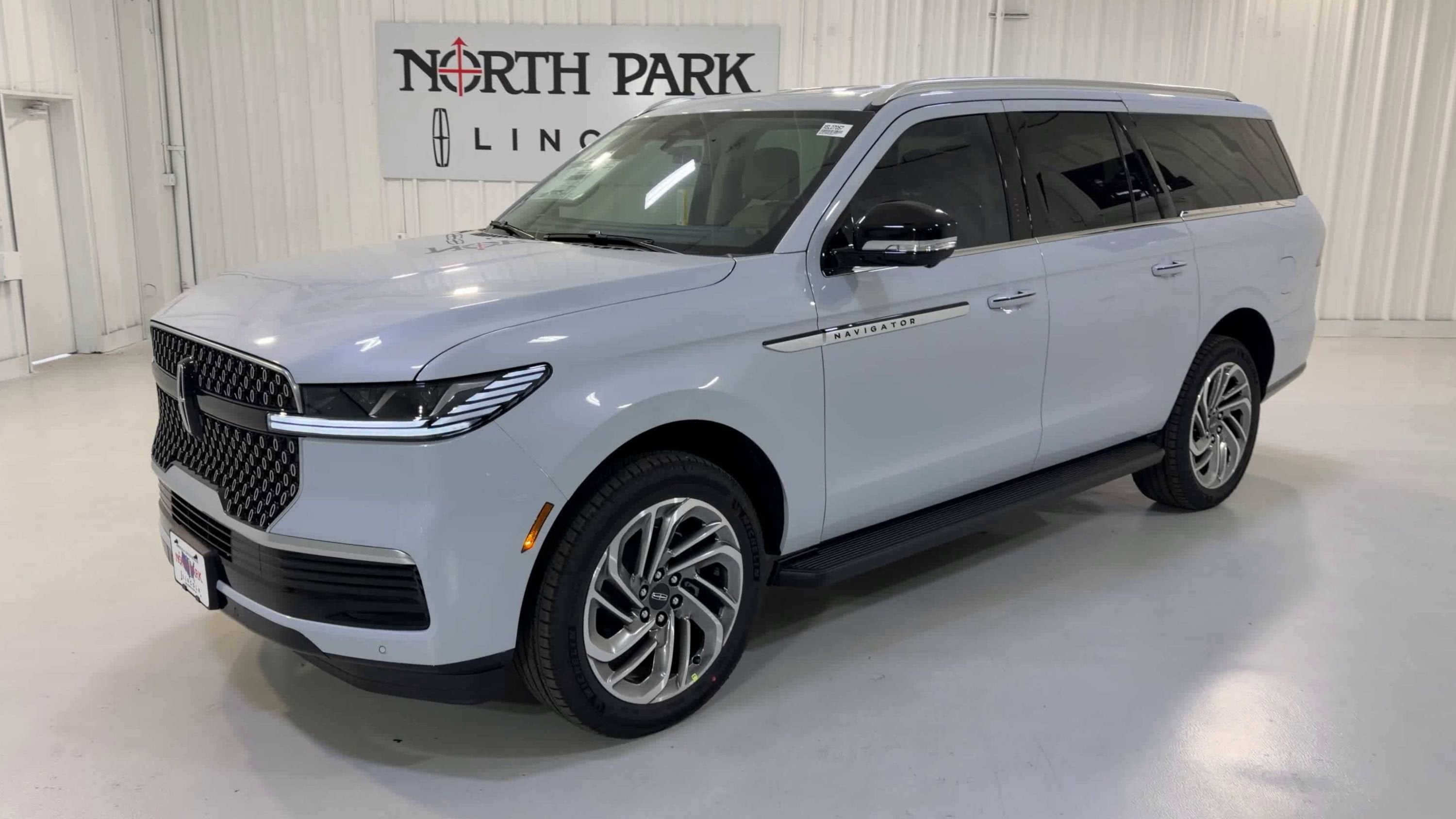 2026 Lincoln Navigator L Premiere