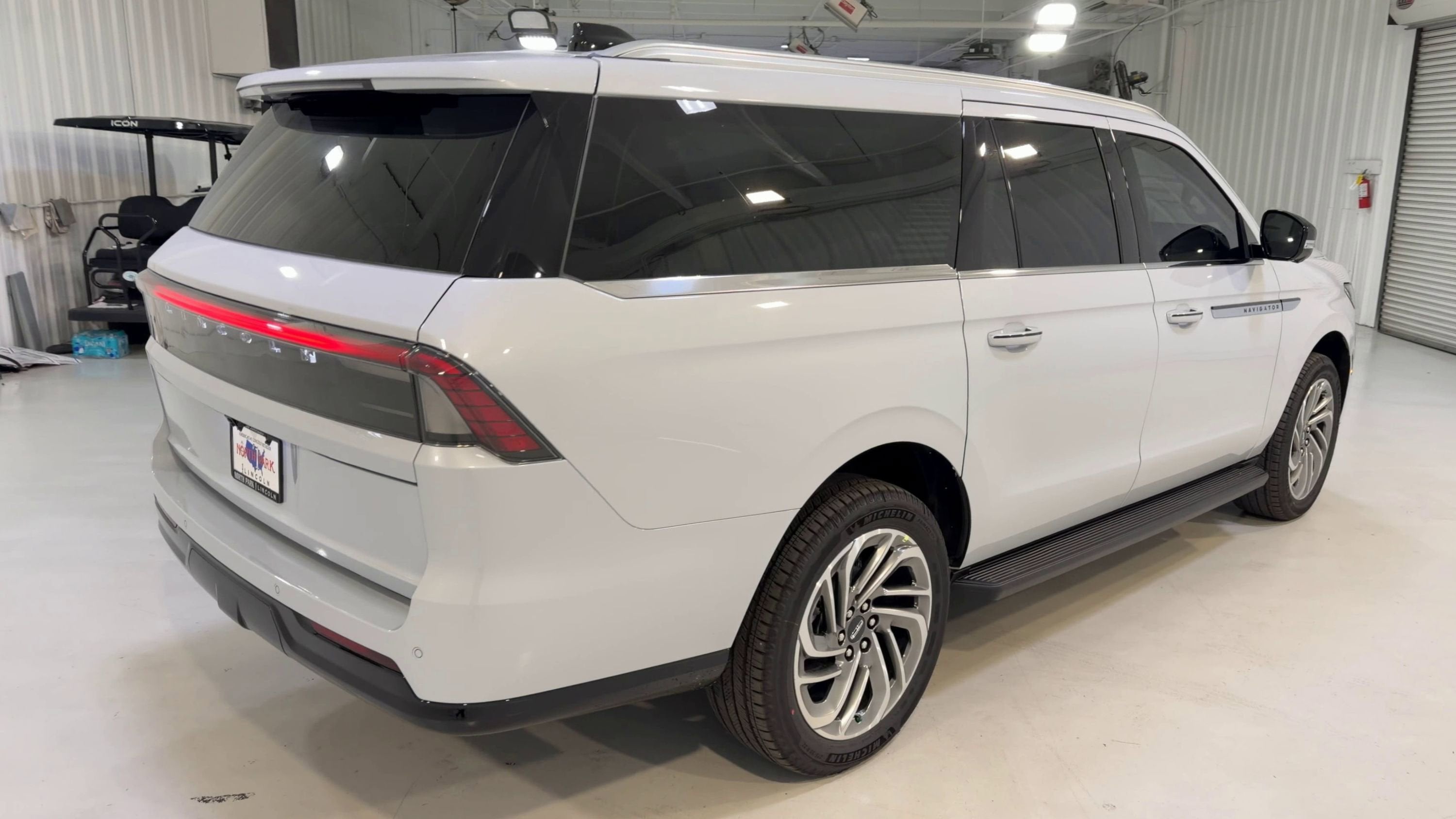 2026 Lincoln Navigator L Premiere