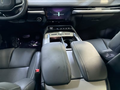 2026 Lincoln Navigator L Premiere