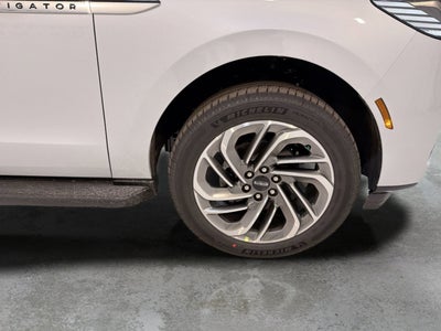 2026 Lincoln Navigator L Premiere