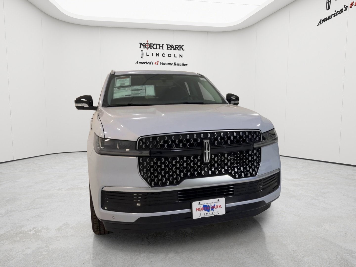 2026 Lincoln Navigator L Premiere