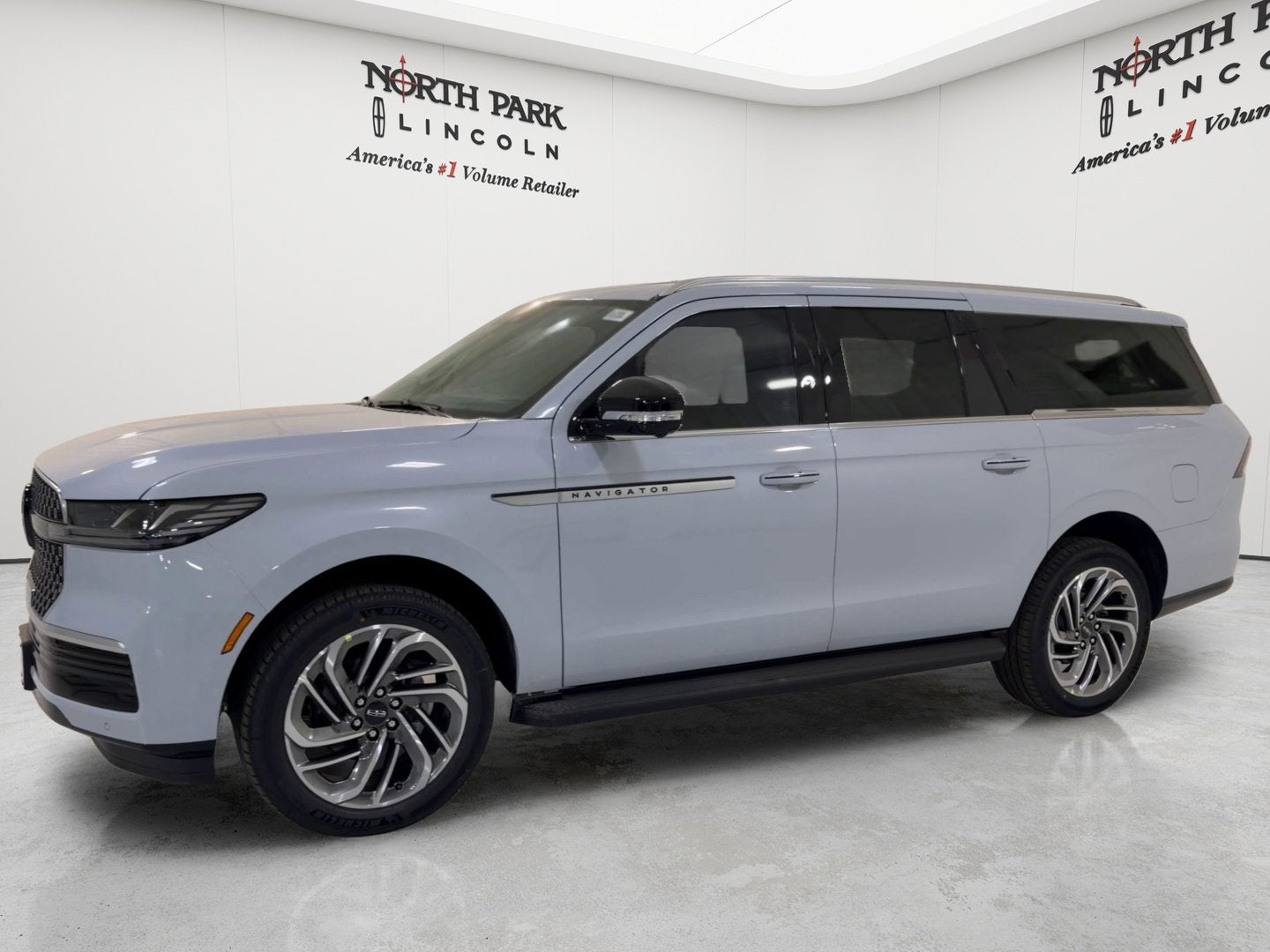 2026 Lincoln Navigator L Premiere