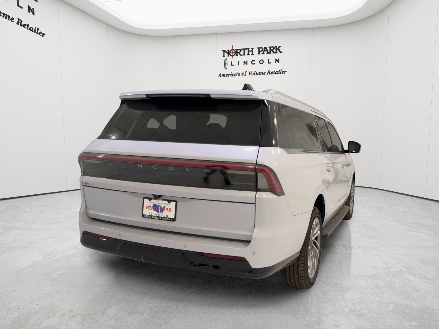 2026 Lincoln Navigator L Premiere