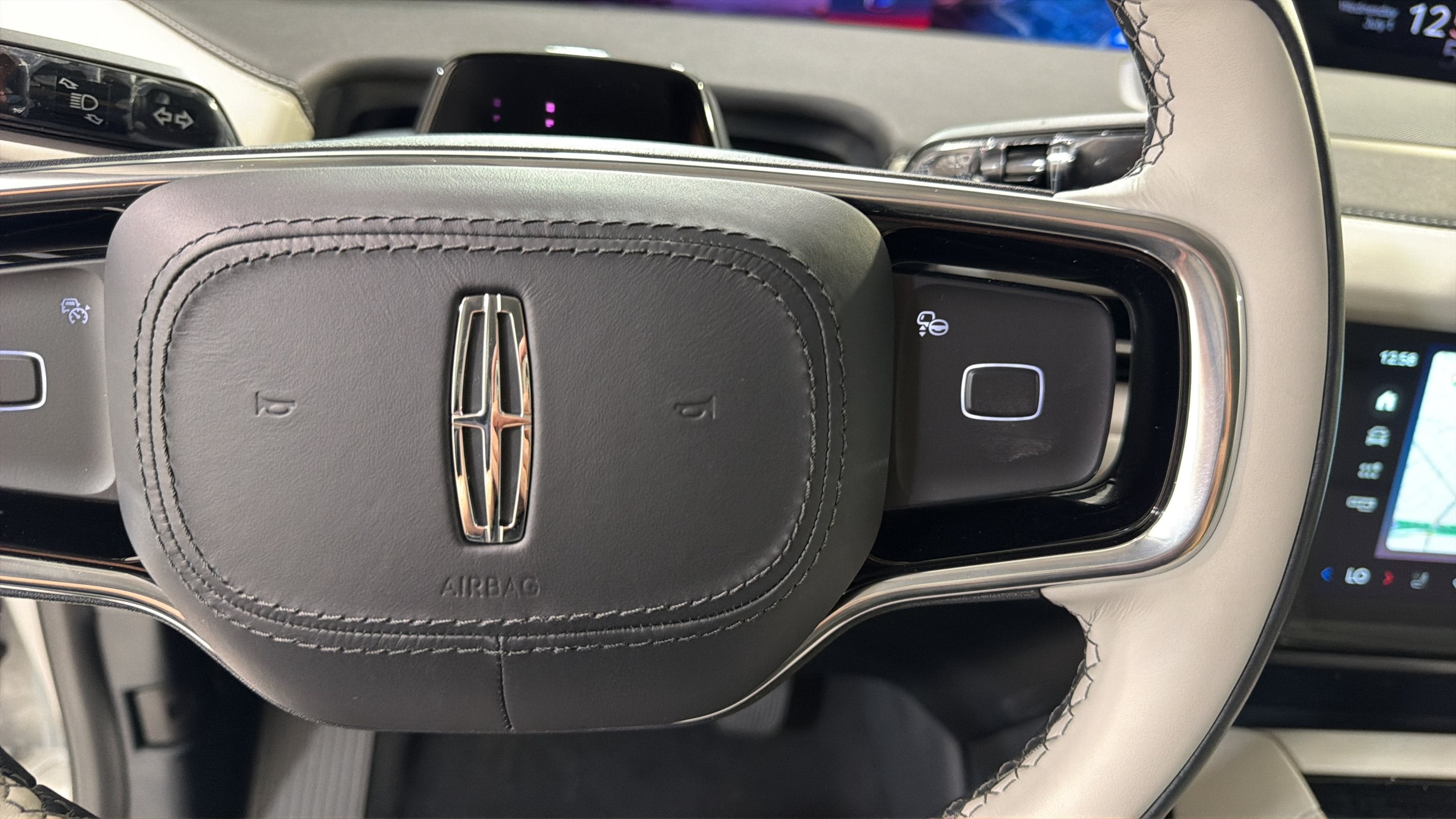 2026 Lincoln Navigator L Premiere