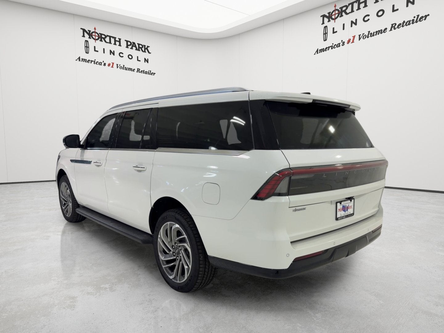 2026 Lincoln Navigator L Premiere