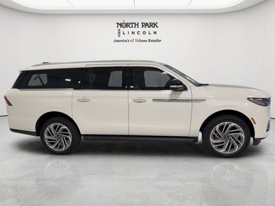 2026 Lincoln Navigator L Premiere