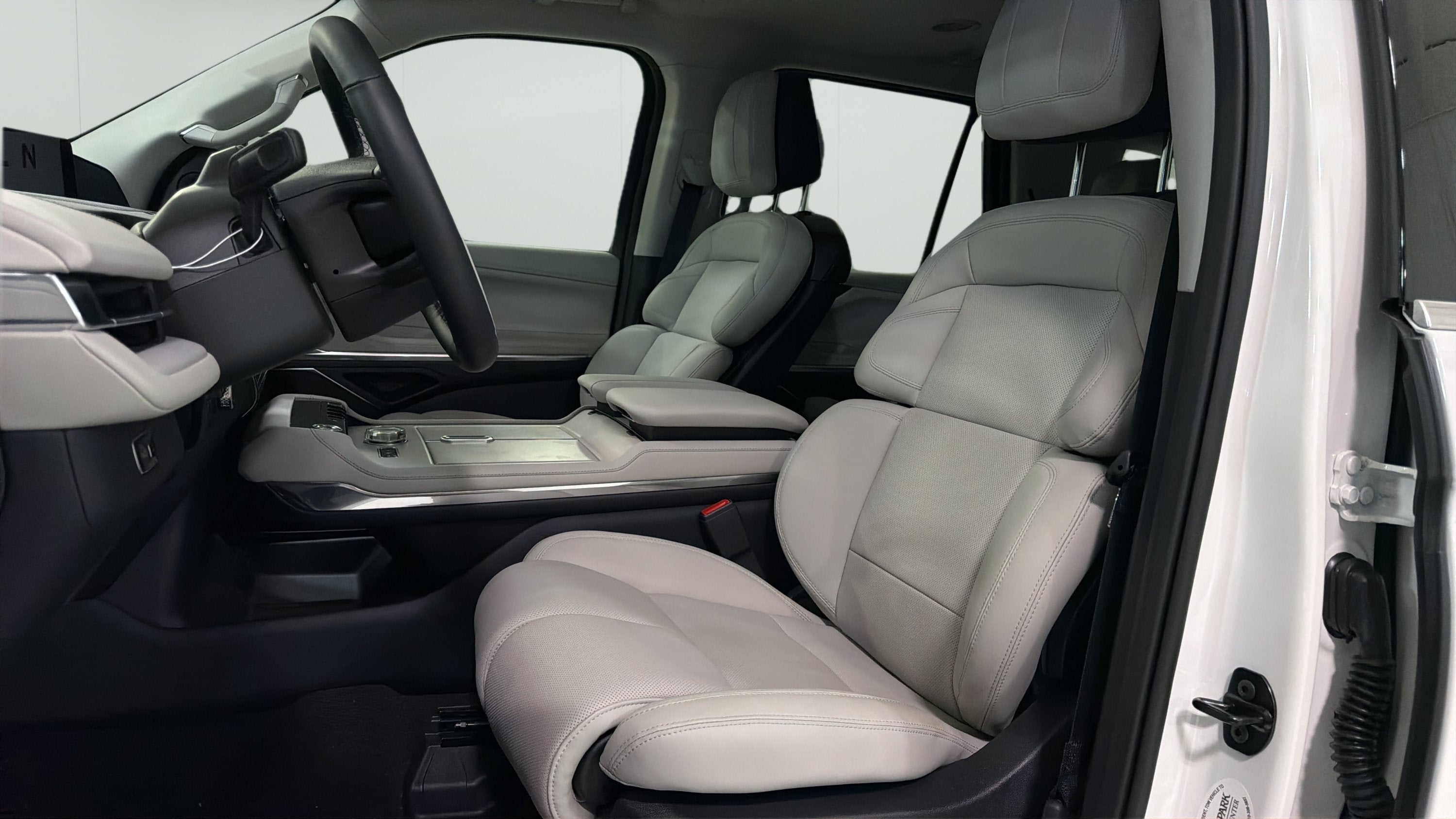 2026 Lincoln Navigator L Premiere