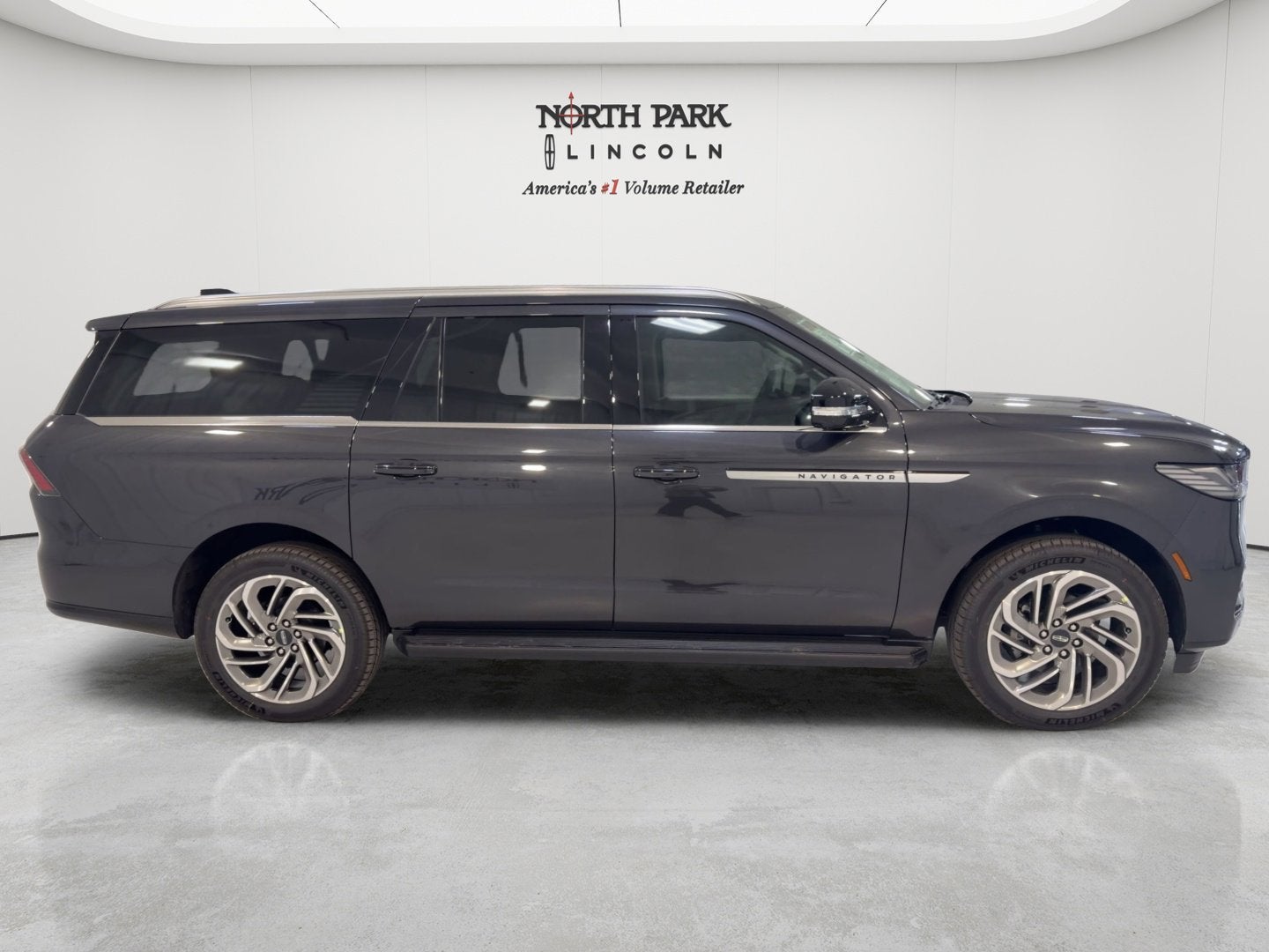 2026 Lincoln Navigator L Premiere