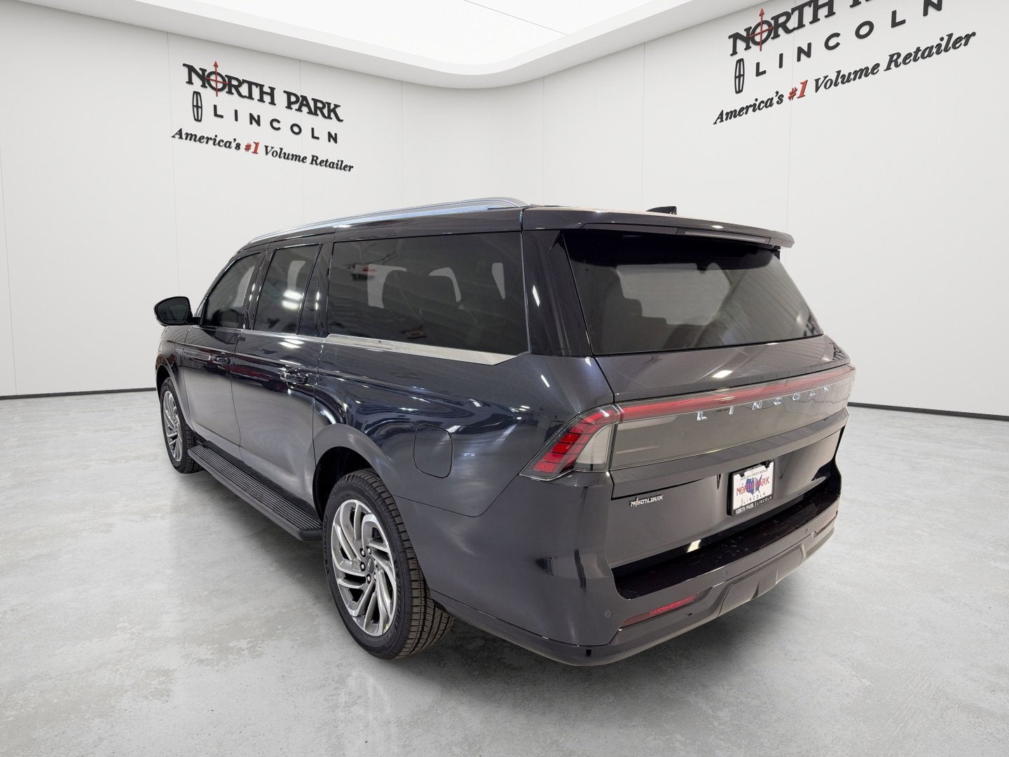 2026 Lincoln Navigator L Premiere