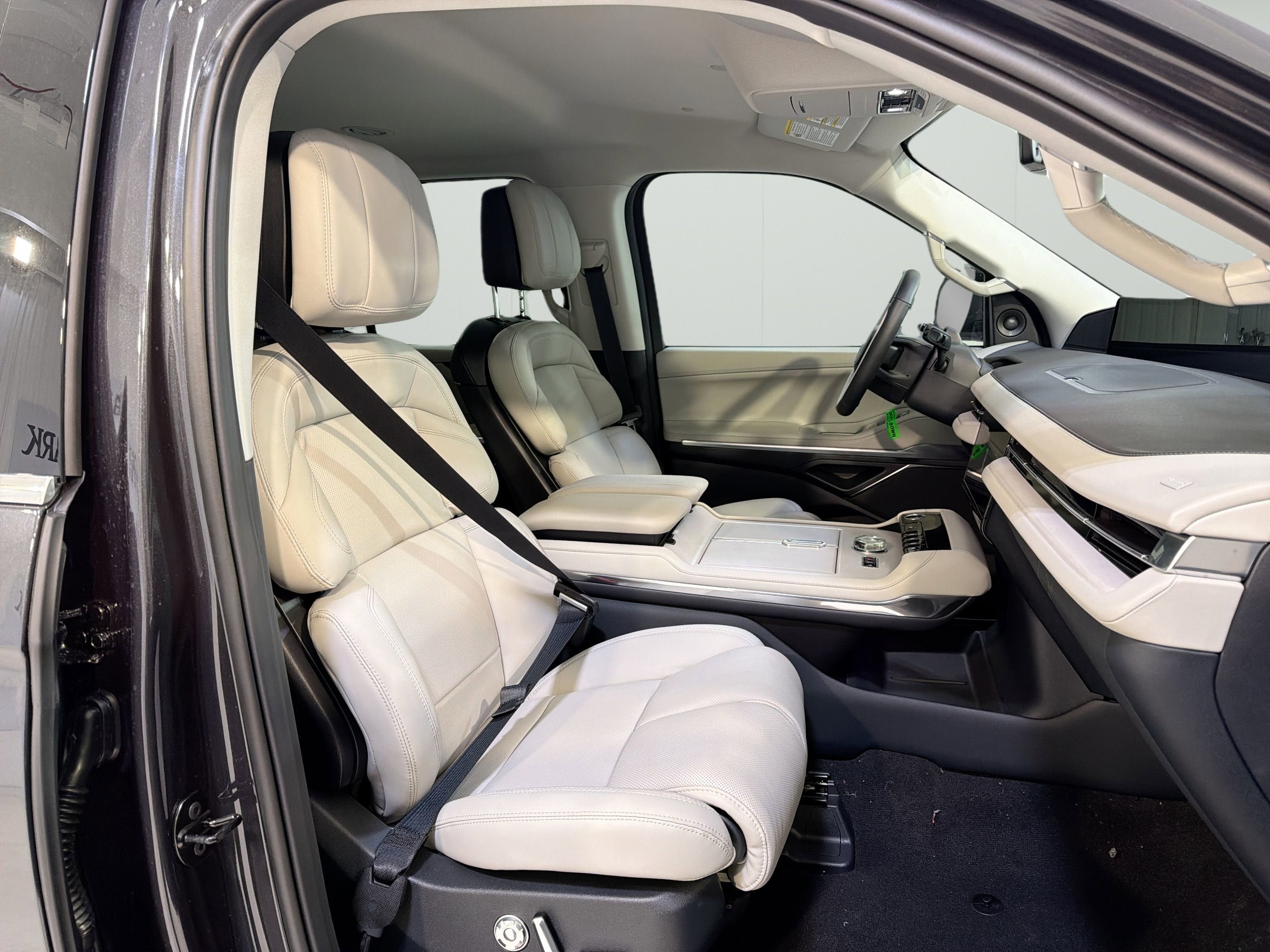 2026 Lincoln Navigator L Premiere