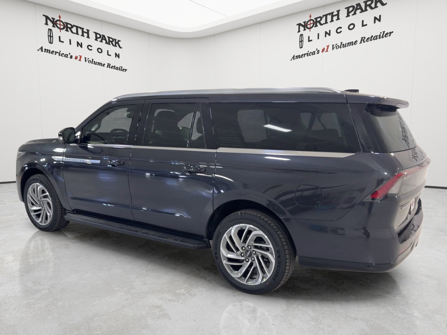 2026 Lincoln Navigator L Premiere