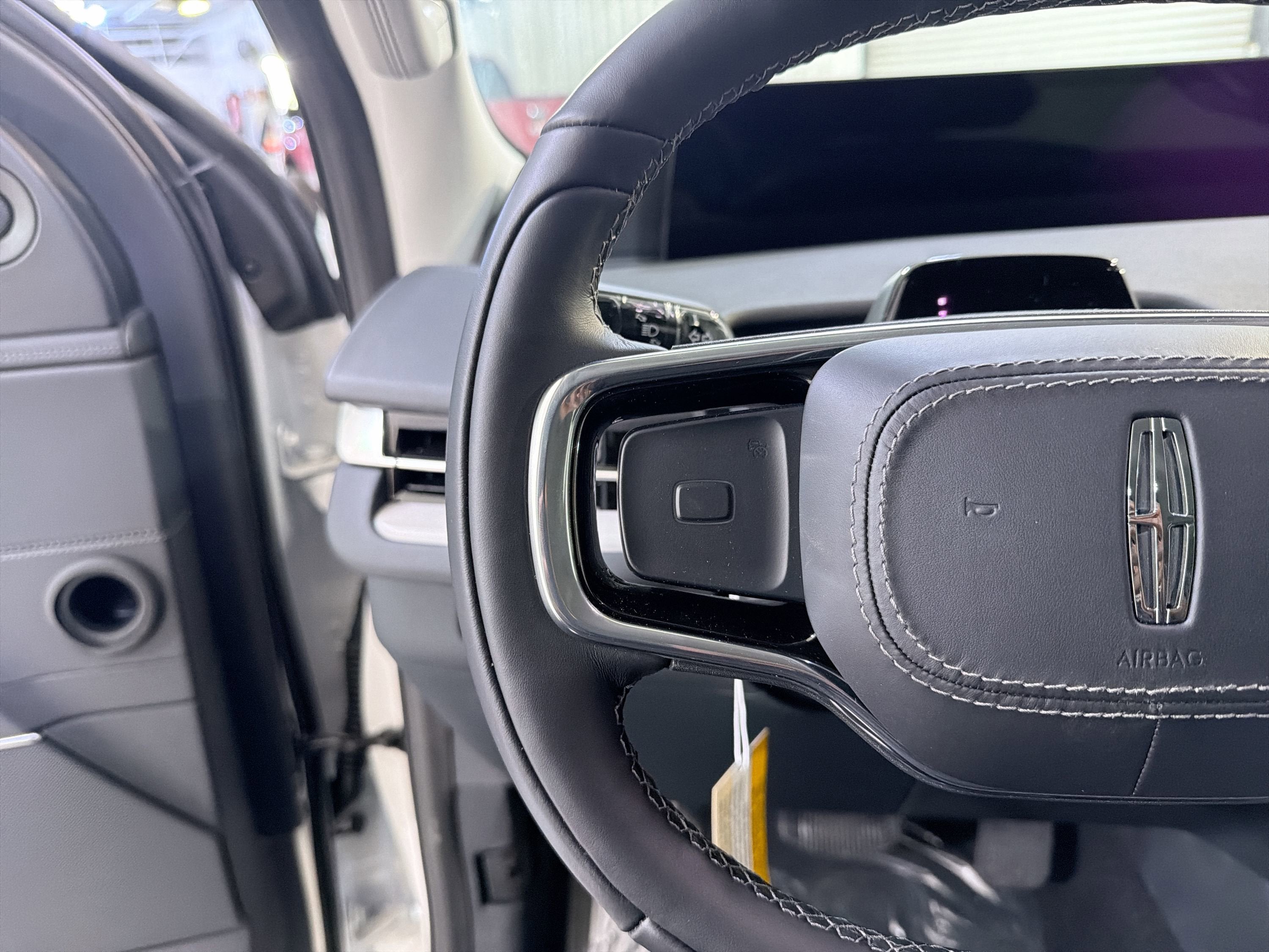 2026 Lincoln Navigator L Premiere