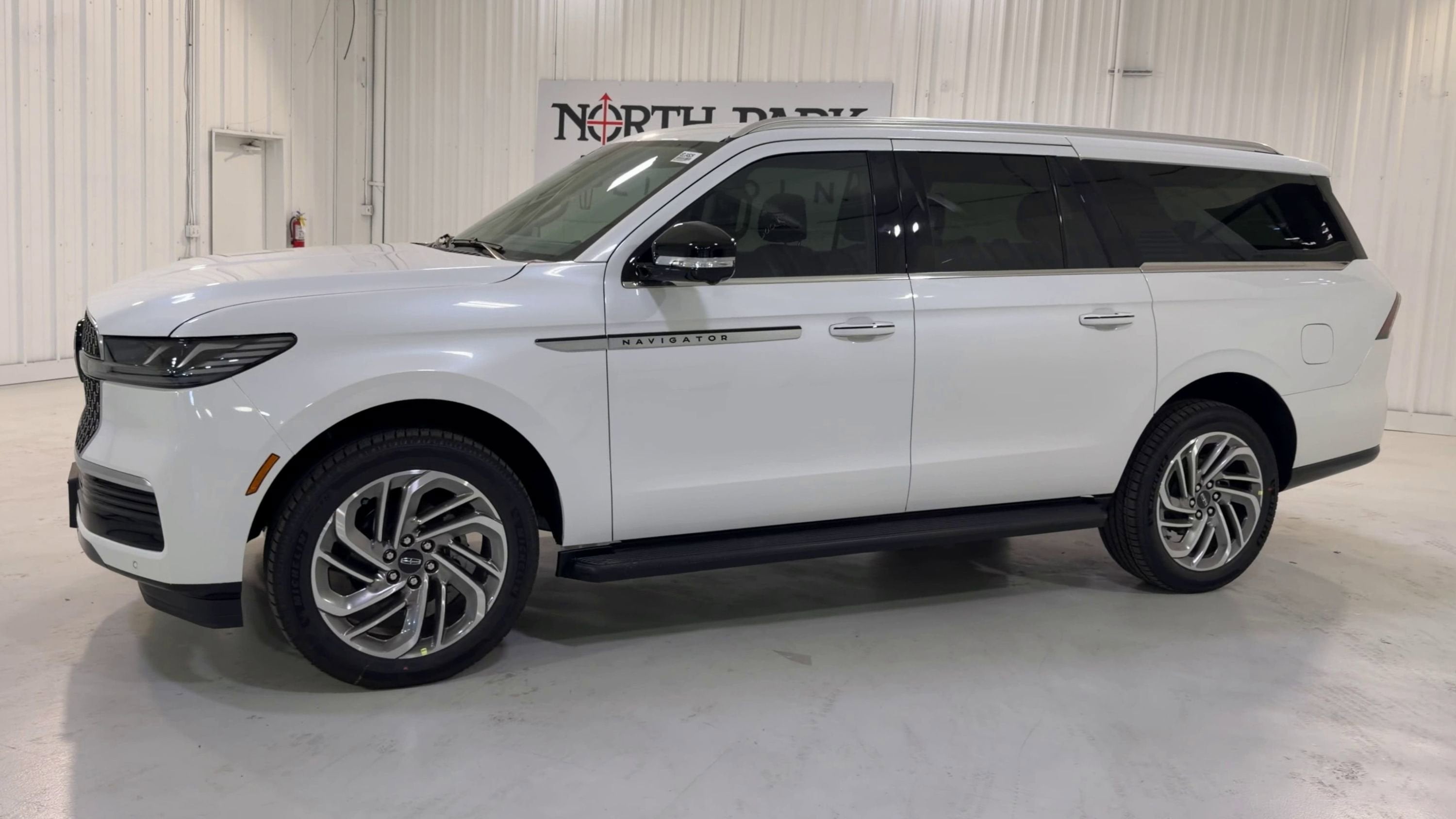 2026 Lincoln Navigator L Premiere