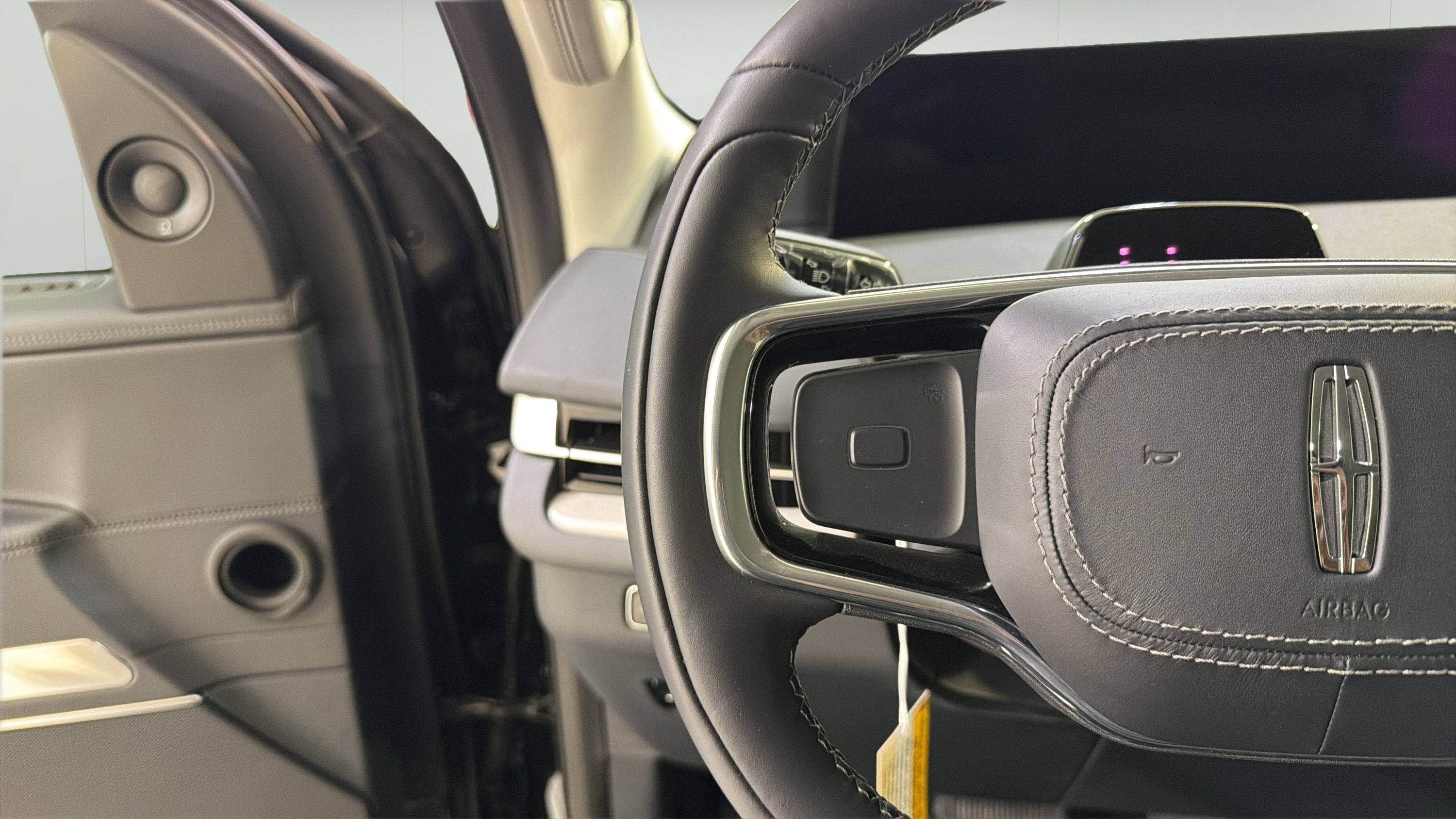 2026 Lincoln Navigator L Premiere