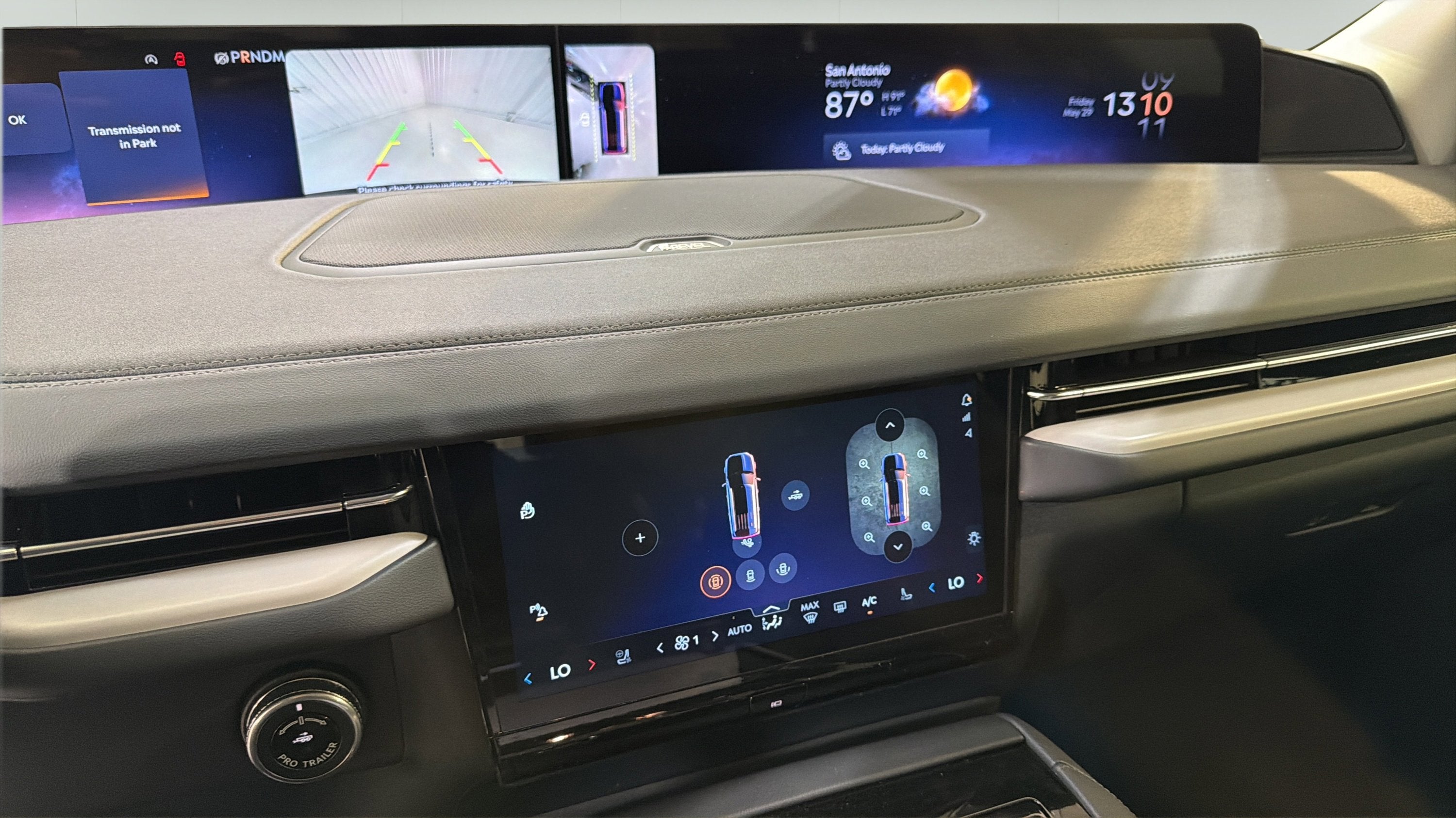 2026 Lincoln Navigator L Premiere