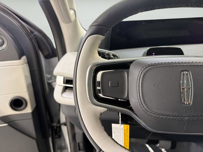 2026 Lincoln Navigator L Premiere