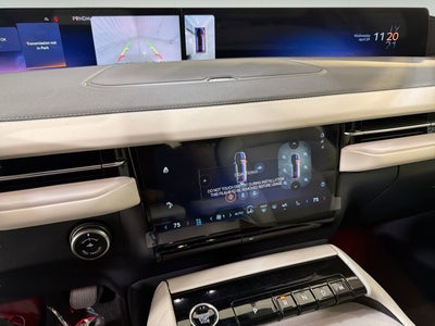 2026 Lincoln Navigator L Premiere