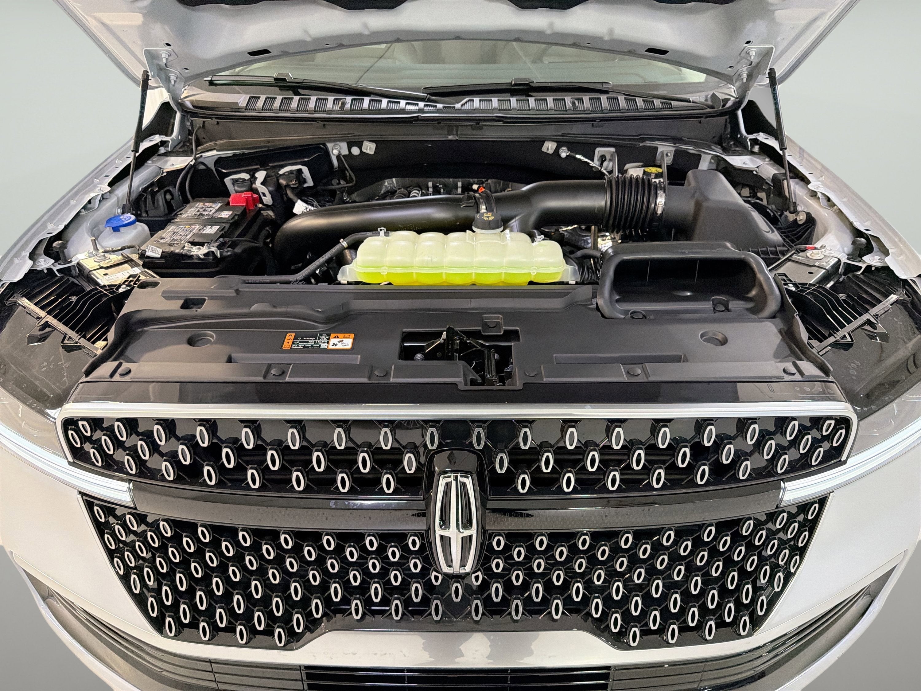 2026 Lincoln Navigator L Premiere