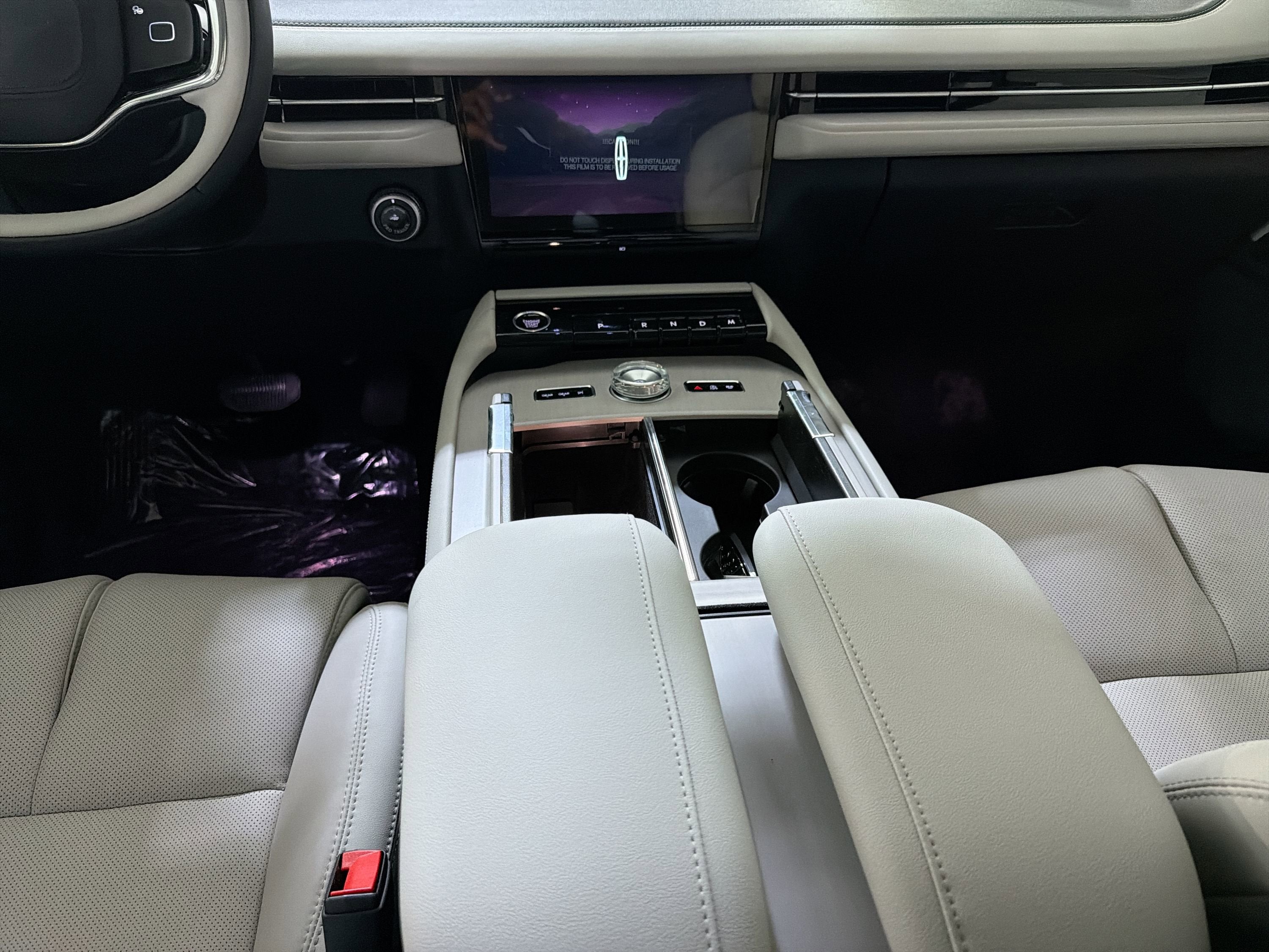 2026 Lincoln Navigator L Premiere