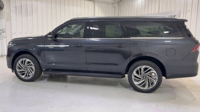 2026 Lincoln Navigator L Premiere