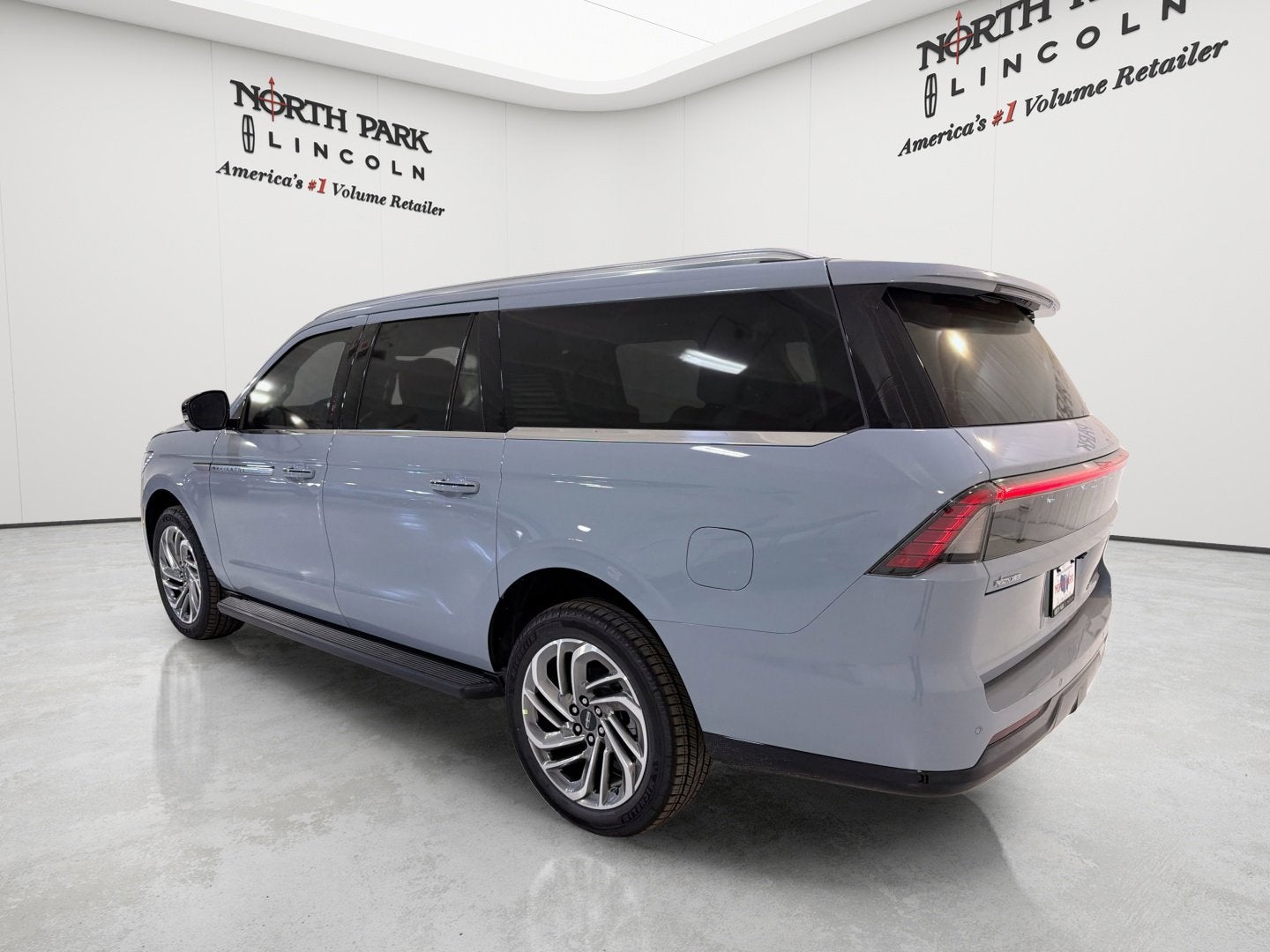 2026 Lincoln Navigator L Premiere