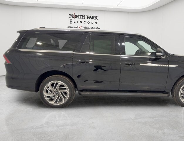 2026 Lincoln Navigator Premiere L