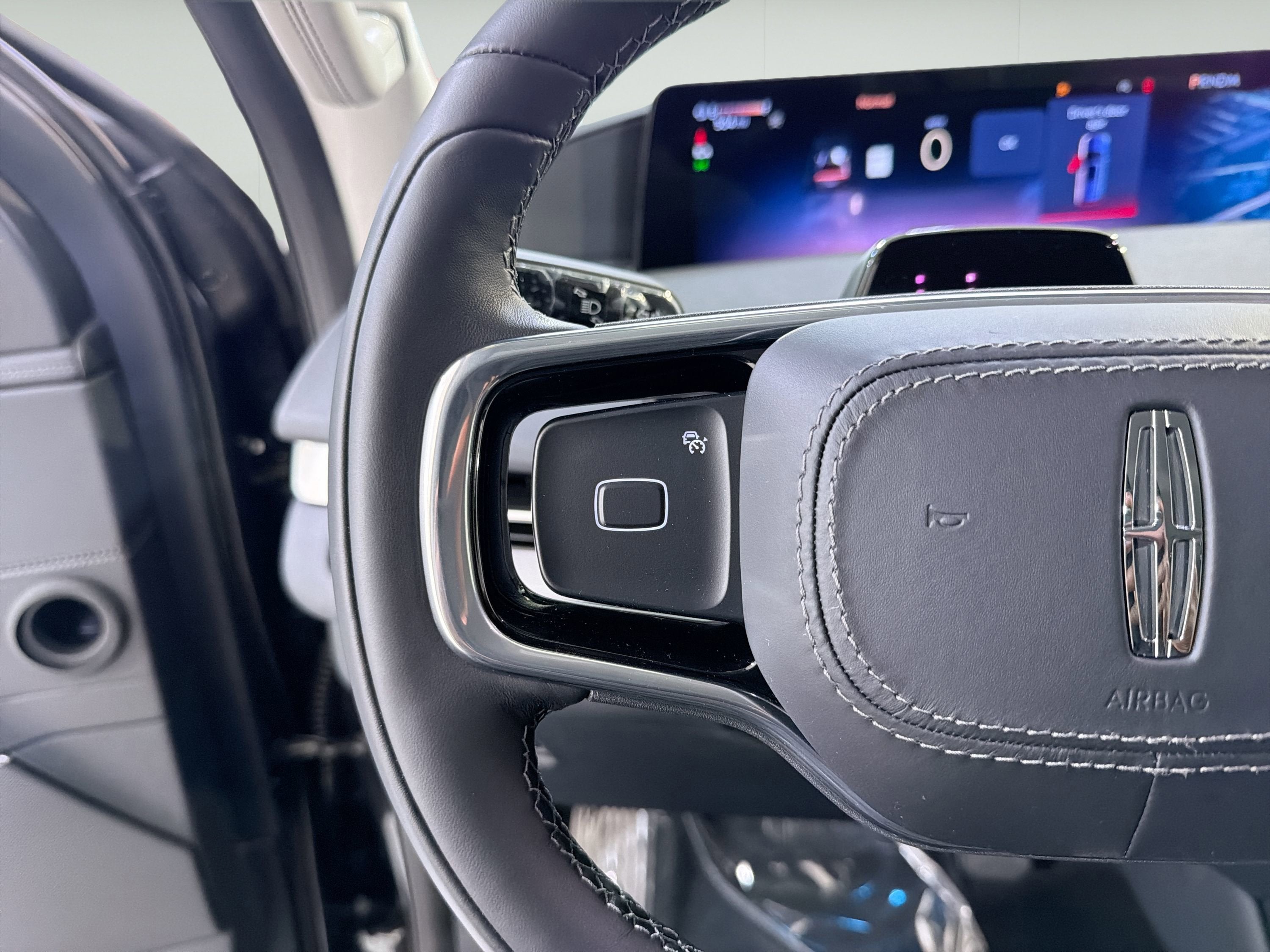 2026 Lincoln Navigator L Premiere