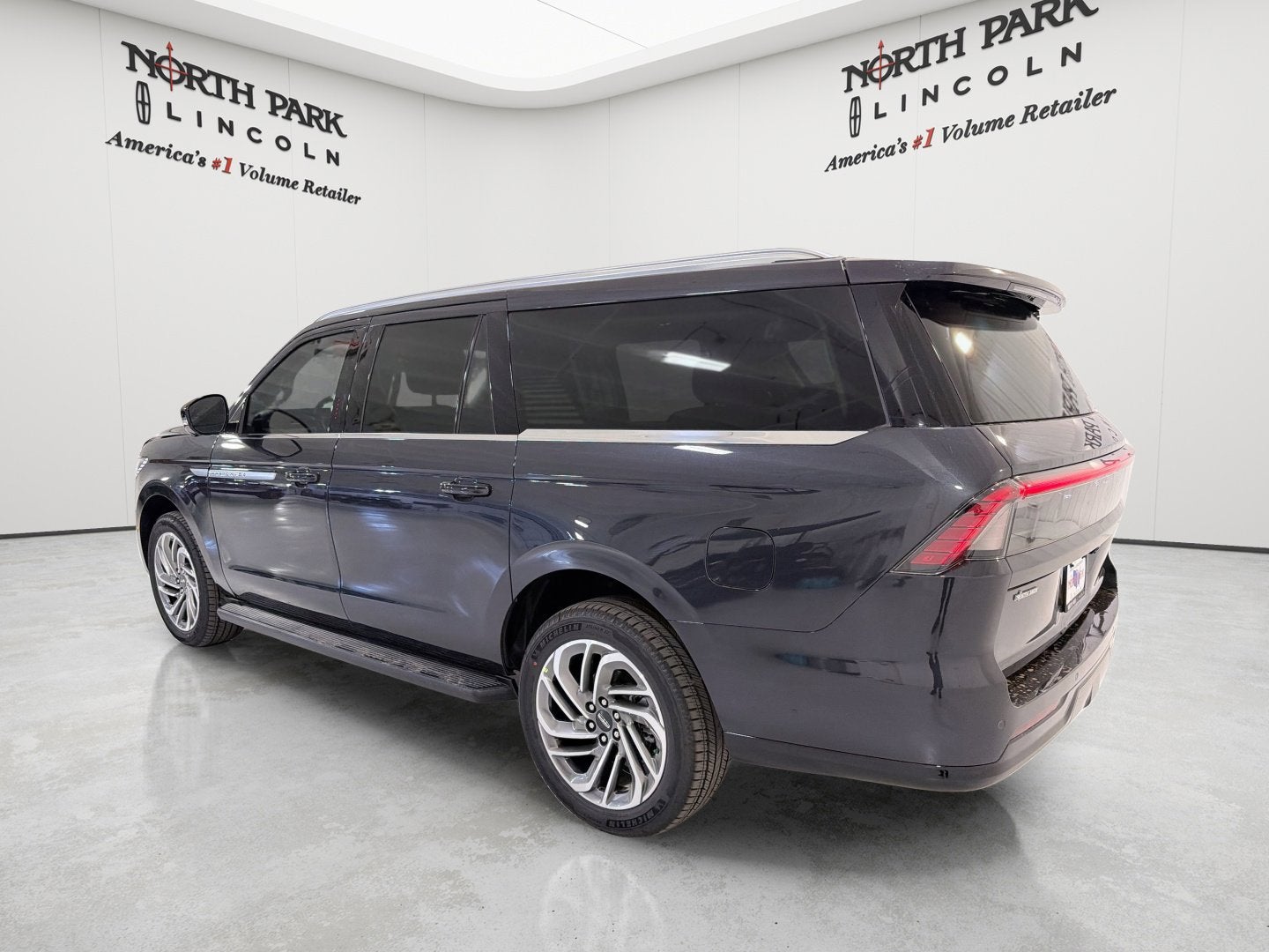 2026 Lincoln Navigator L Premiere