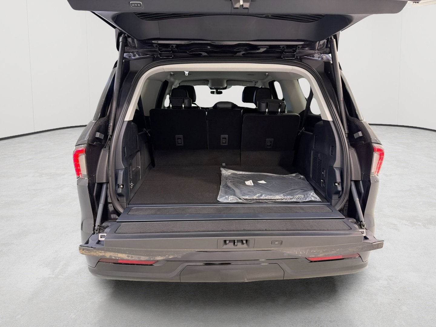 2026 Lincoln Navigator L Premiere