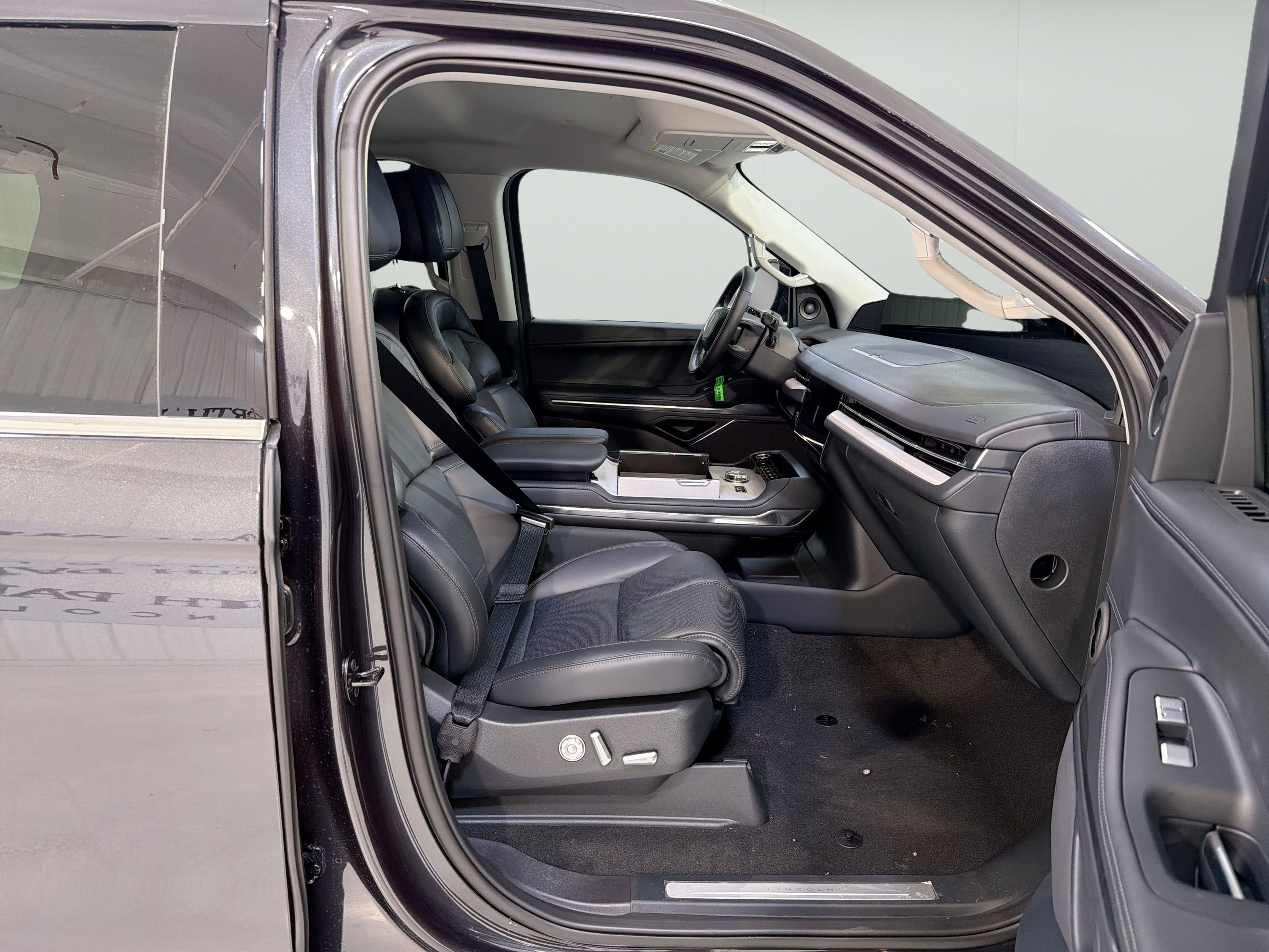 2026 Lincoln Navigator L Premiere