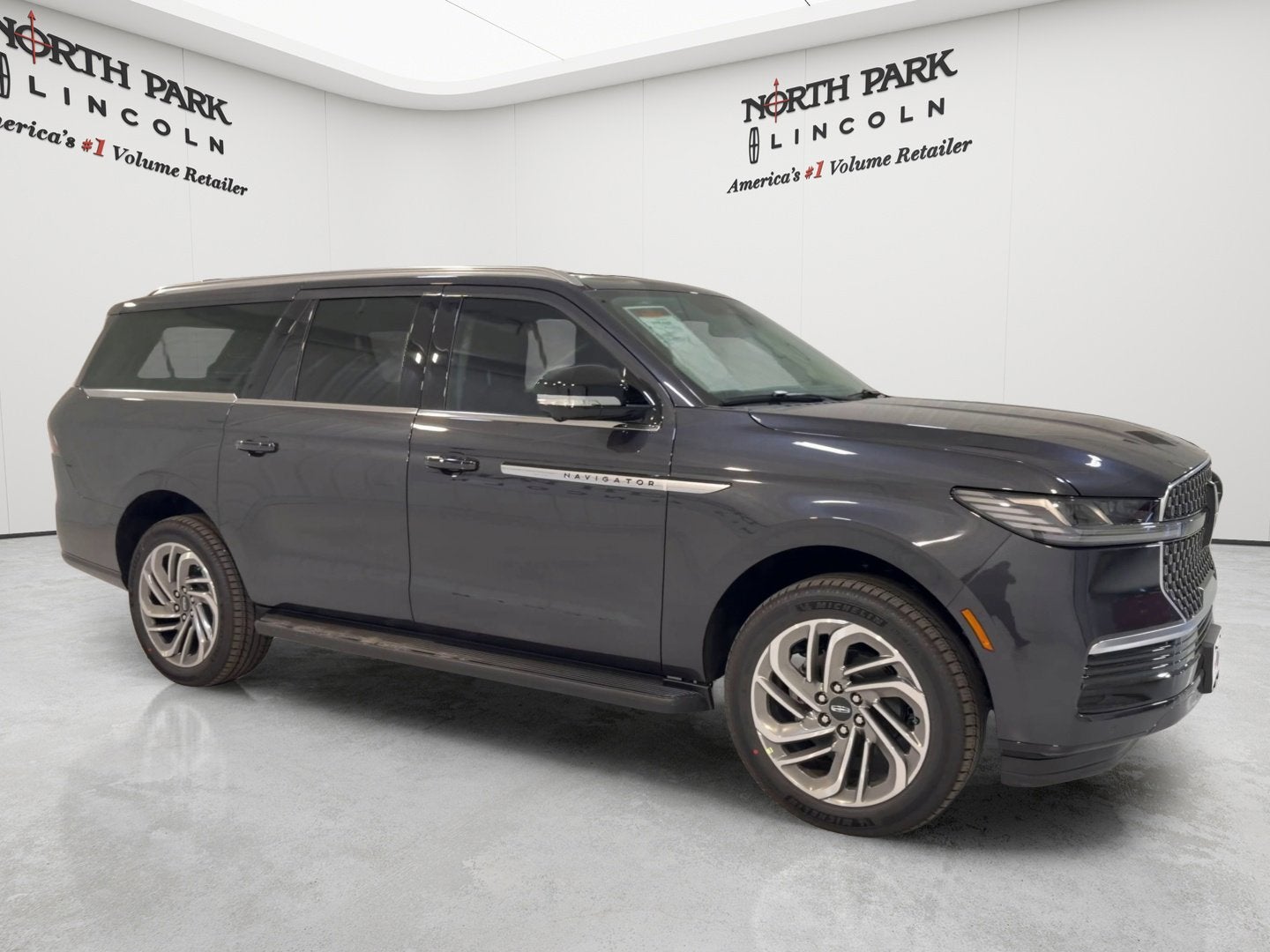 2026 Lincoln Navigator L Premiere