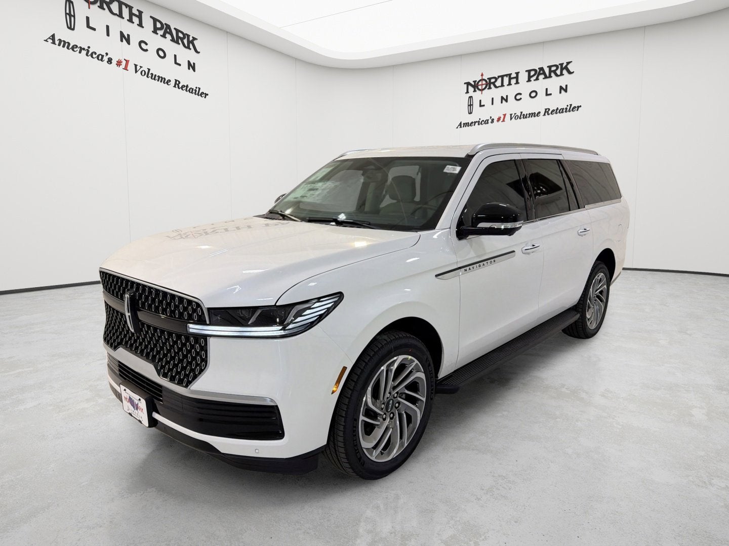 2026 Lincoln Navigator Premiere L 4WD's photo