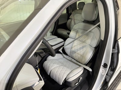 2025 Lincoln Navigator L Black Label