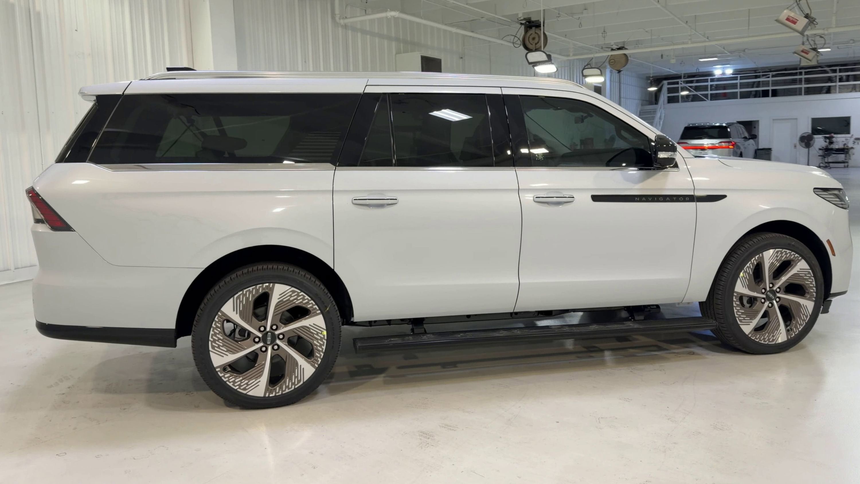 2025 Lincoln Navigator L Black Label