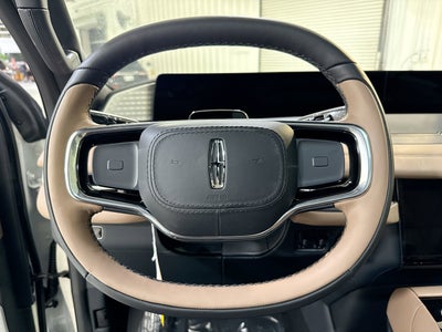 2025 Lincoln Navigator L Black Label