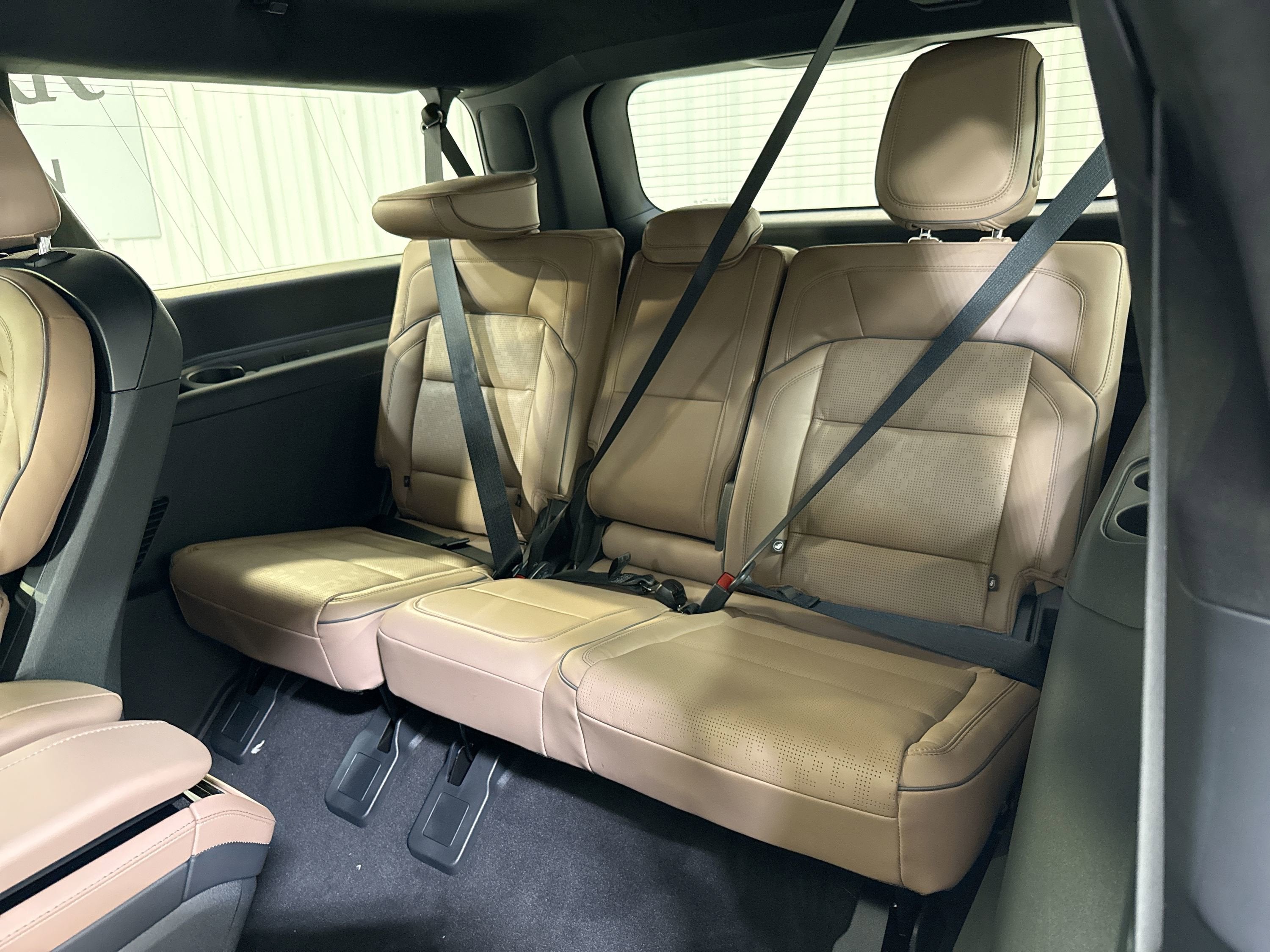 2025 Lincoln Navigator L Black Label