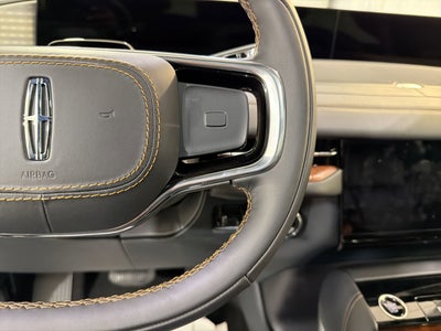 2025 Lincoln Navigator L Black Label