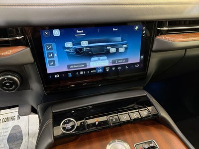 2025 Lincoln Navigator L Black Label