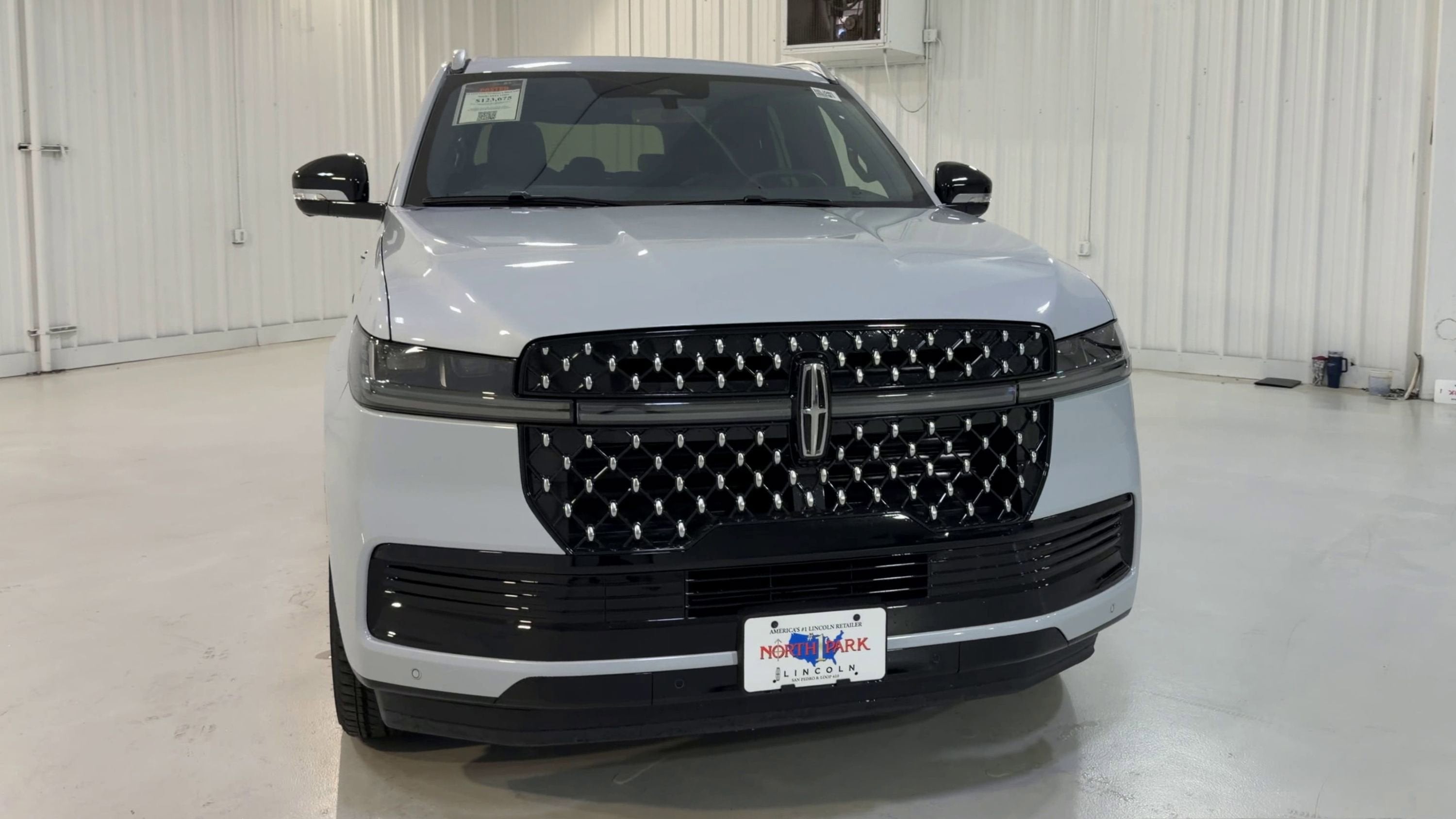 2025 Lincoln Navigator L Black Label