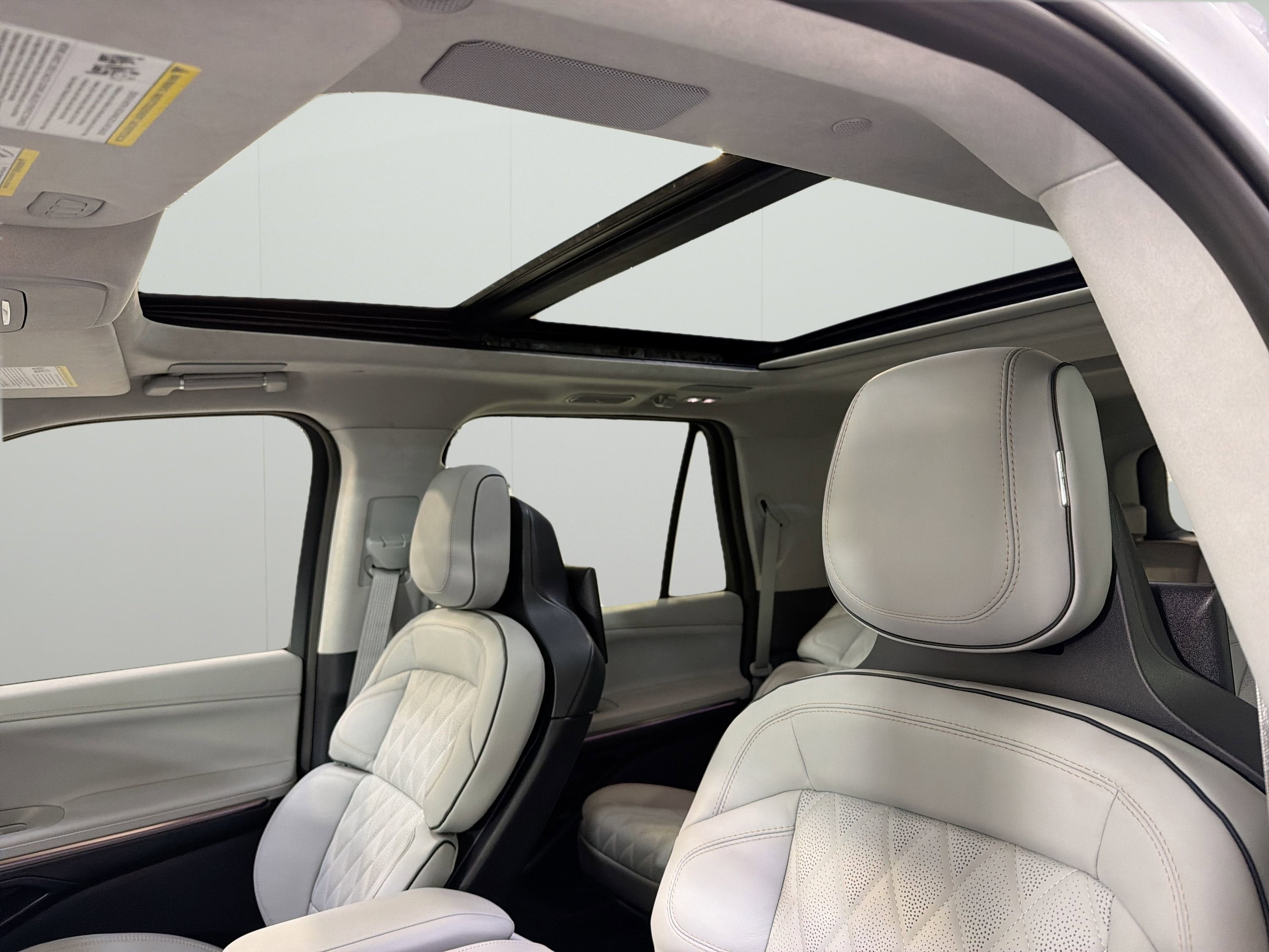 2025 Lincoln Navigator L Black Label