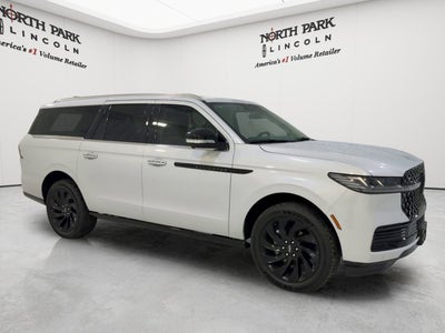 2025 Lincoln Navigator L Black Label