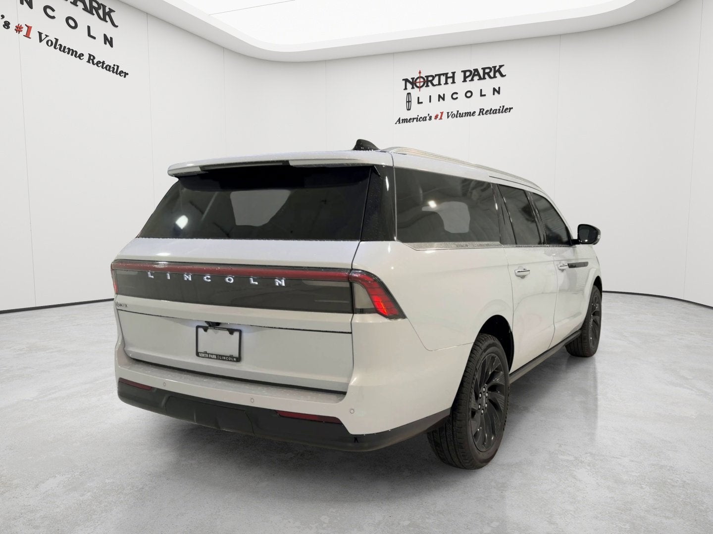 2025 Lincoln Navigator L Black Label
