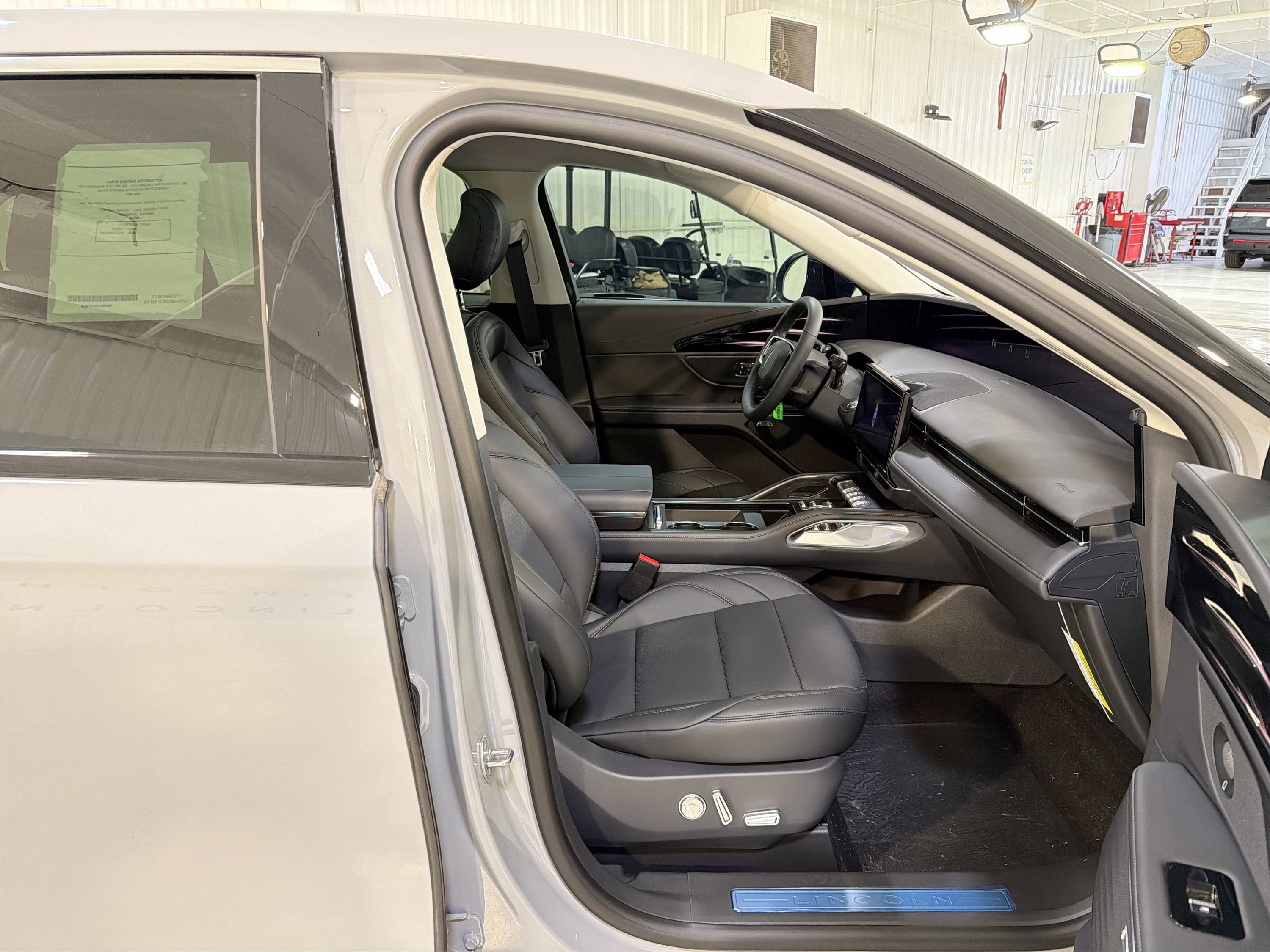2026 Lincoln Nautilus Premiere Hybrid