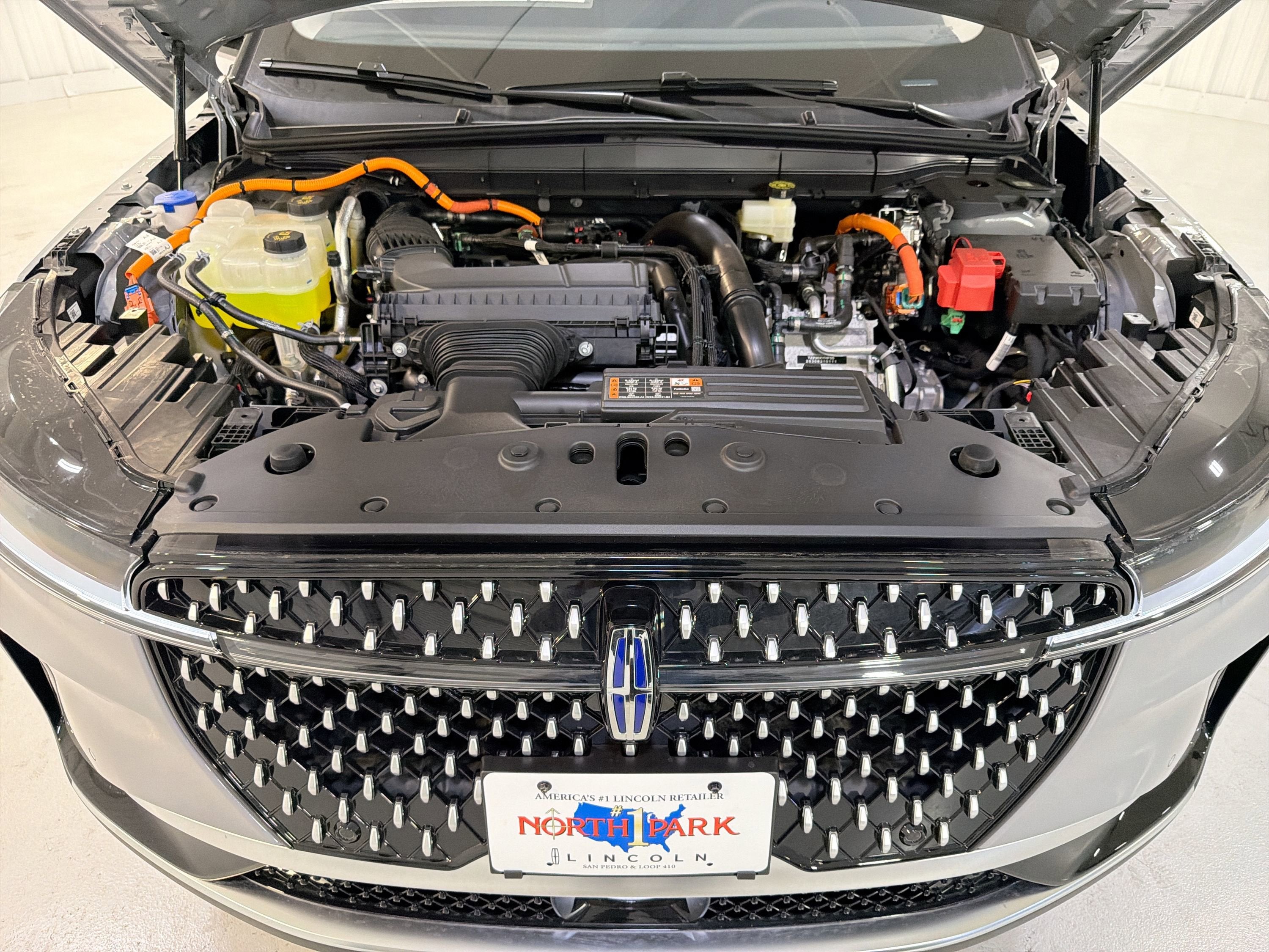 2026 Lincoln Nautilus Premiere Hybrid