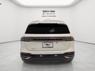 2026 Lincoln Nautilus Premiere Hybrid