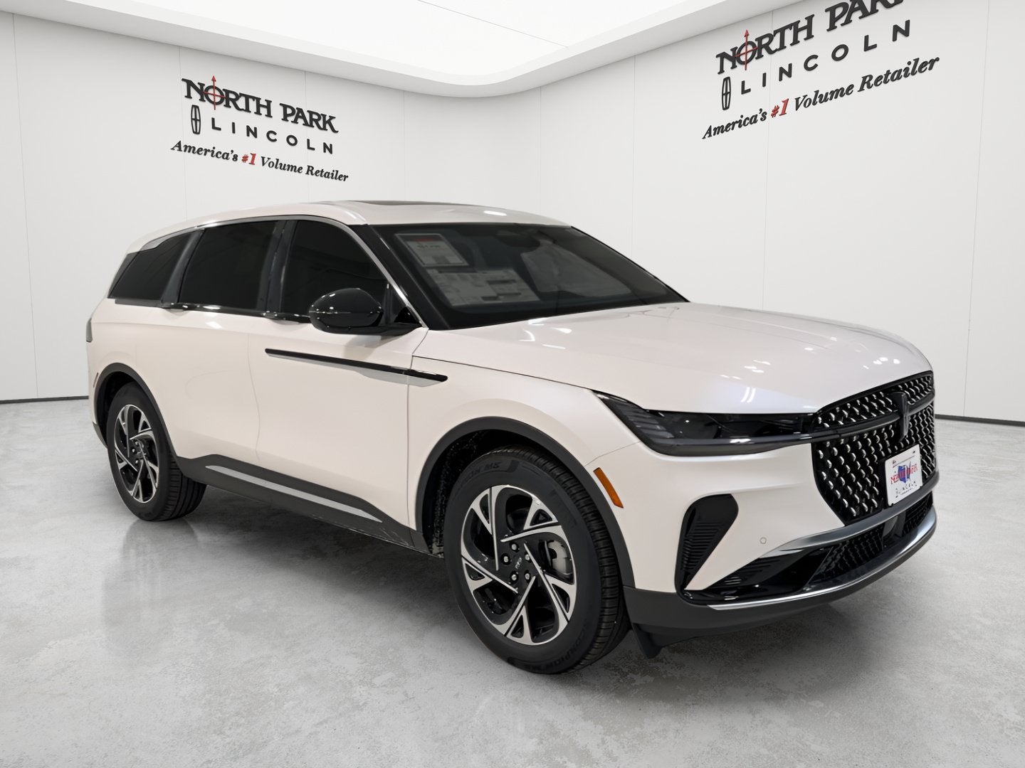 2026 Lincoln Nautilus Premiere Hybrid