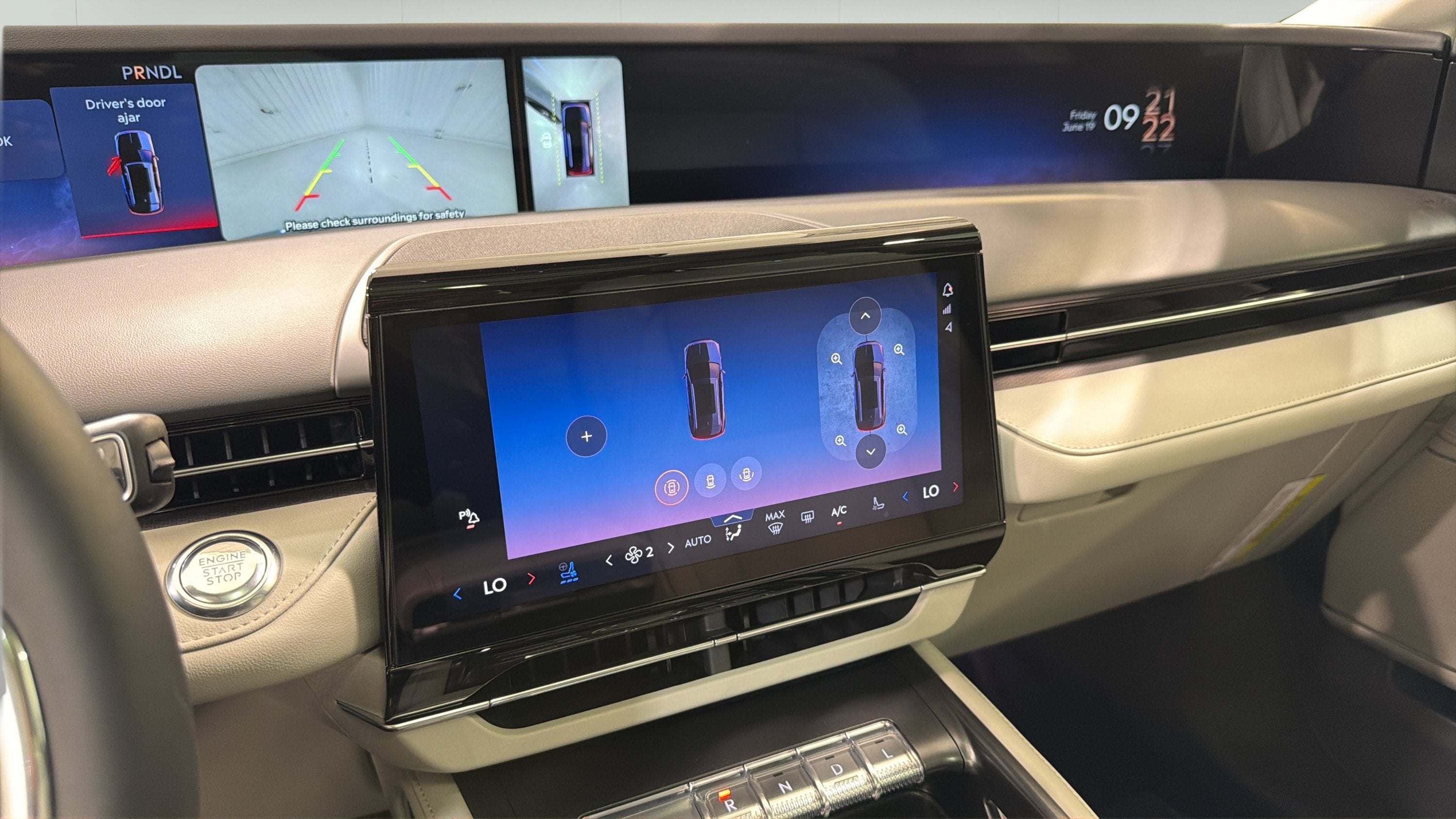 2026 Lincoln Nautilus Premiere Hybrid