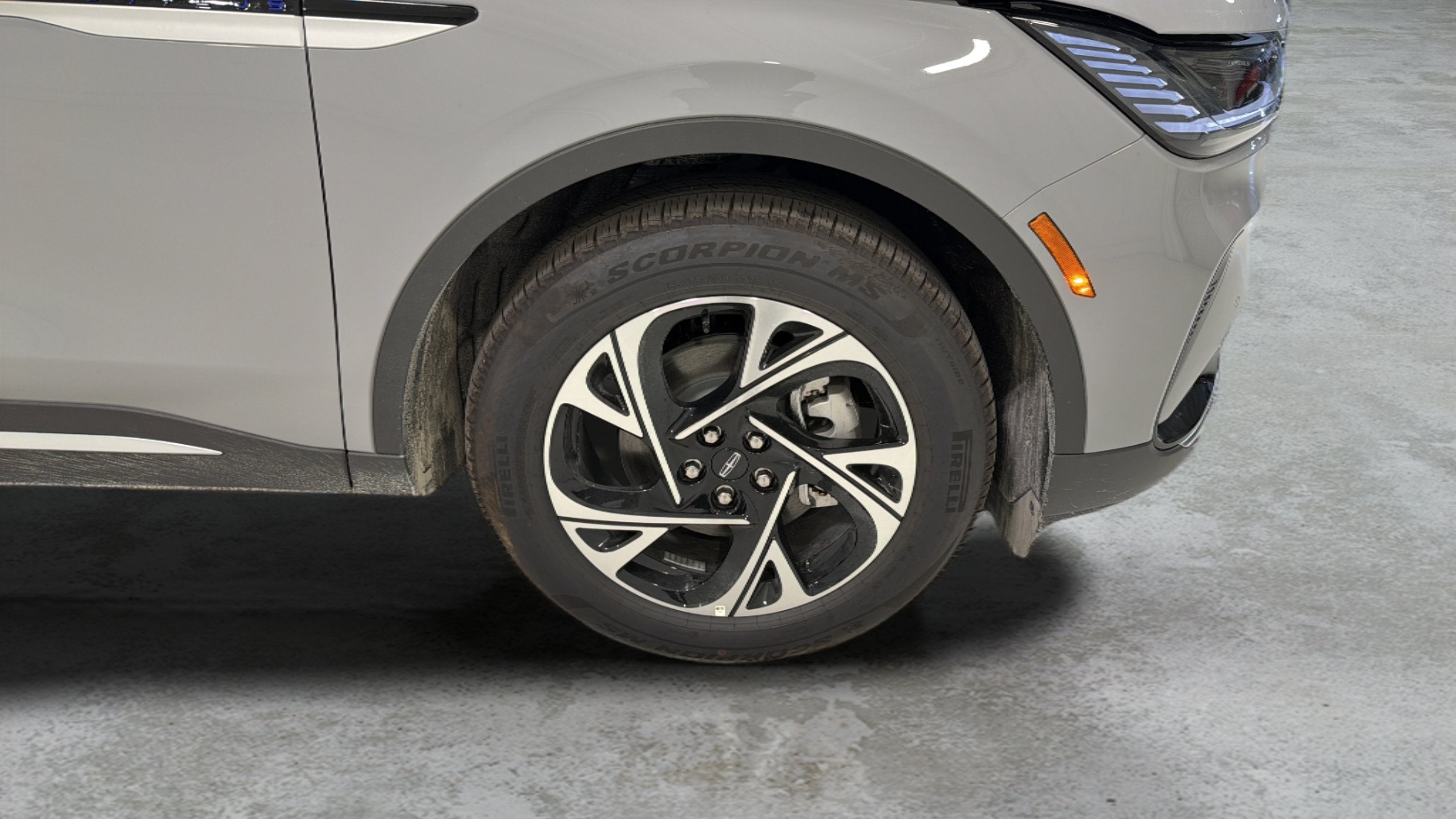 2026 Lincoln Nautilus Premiere Hybrid